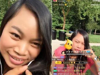 凤姐花椒直播 向刘强东发起猛烈求爱攻势吓瘫奶茶妹妹