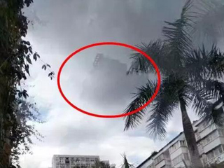 攀枝花天空出现奇景 天空惊现一栋楼难得一见众人驻足观看