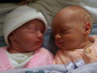 死亡4个月生双胞胎 龙凤胎宝宝降生人世创造医学奇迹