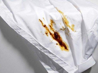 衣服上的油渍怎么洗 12个小妙招油渍污垢通通洗干净