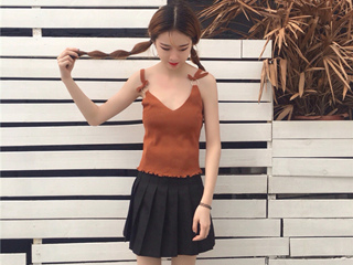 女士小背心街拍 凉快小背心达人穿起来超有feel