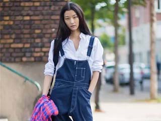 2017背带裤街拍 百搭简约背带裤自然有型分分钟freestyle