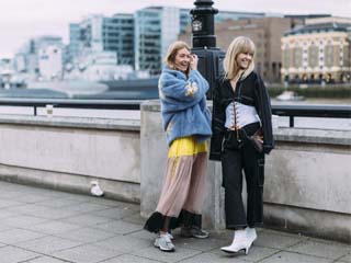 冬天穿裙子有静电怎么办 秒get去静电妙招走路带风