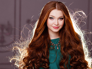 头发出油脱发怎么办 这有解决出油脱发方法轻松改善发质