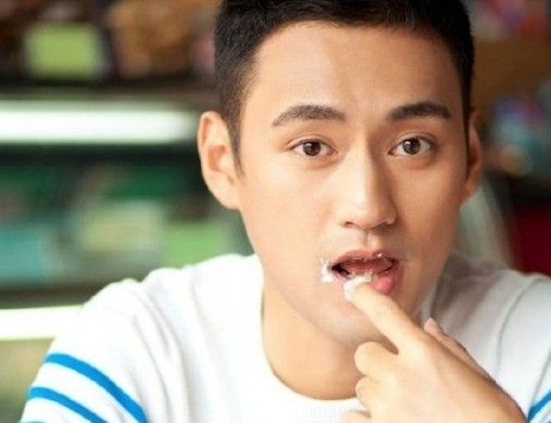 明星板寸头型大比拼，看看谁才是真正的颜王！