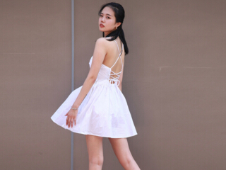 无袖连衣裙 一套精美的连衣裙就能穿出精美绝伦的时尚感