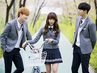 什么是水手服 减龄百搭海军风气息浓厚