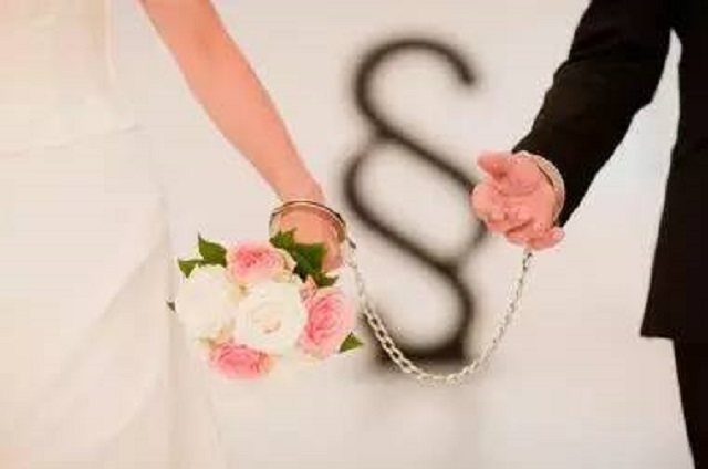 结婚十年是什么婚？十载陪伴此乃锡婚也！