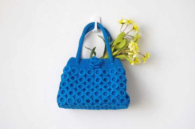 手工包的精致美，一针一线的勾画！