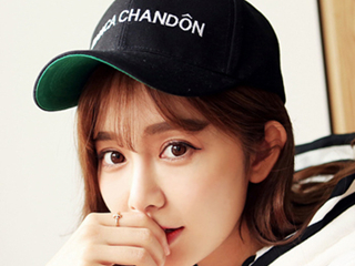 鸭舌帽怎么戴好看 男生女生凹造型单品让你撞脸明星