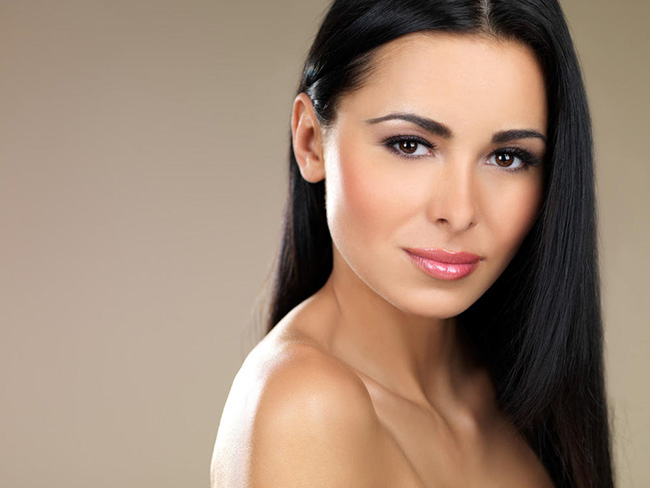 脸颊两侧长斑的原因 揭秘长斑内外原因免不懂就过来看