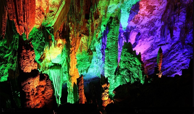 石钟乳，看得见的风景用得上的药！