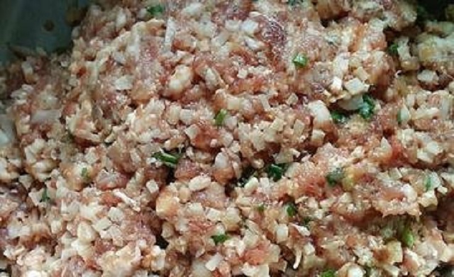 包子馅的做法，想要吃正宗的天津狗不理包子？