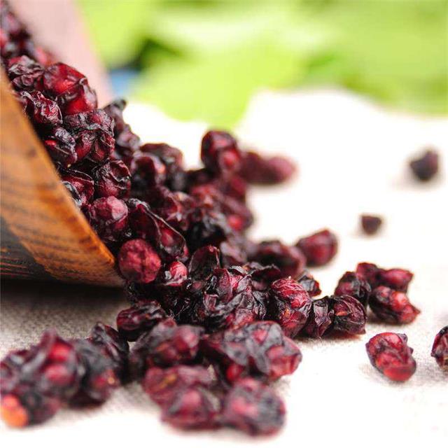 五味子功效多多，但不要盲目试用！